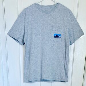 Men's Gray Vineyard Vines T-Shirt Medium